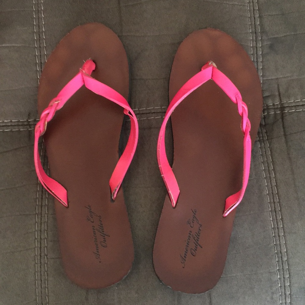 American eagle flip flops